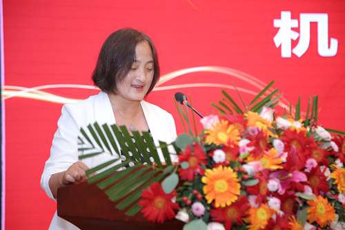 中药辐照灭菌技术与医疗机构制剂开发研讨会在西安顺利召开 中药辐照灭菌技术与医疗机构制剂开发研讨会在西安顺利召开