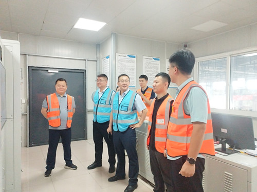 中陕核集团党委委员、总会计师余和明到杨凌辐照公司调研指导工作