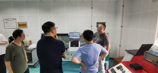 强化科研实力!苏交科“德国 infraTest 汉堡车辙试验仪”安装交付! 强化科研实力!苏交科“德国 infraTest 汉堡车辙试验仪”安装交付!
