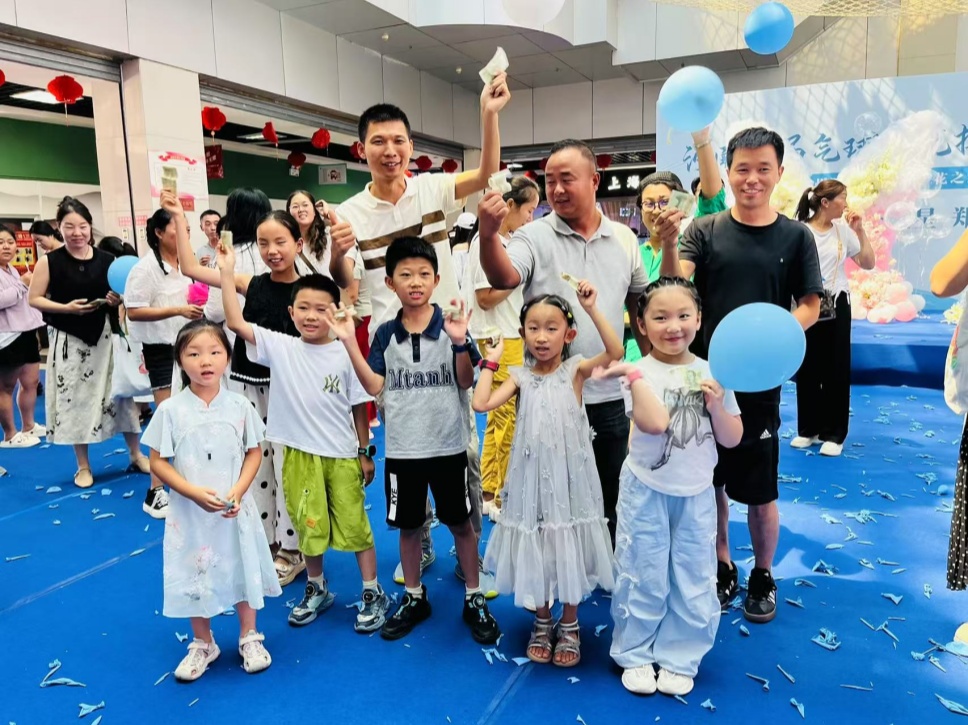 【气球漫天舞，智启新商机】气球花艺交流会圆满落幕