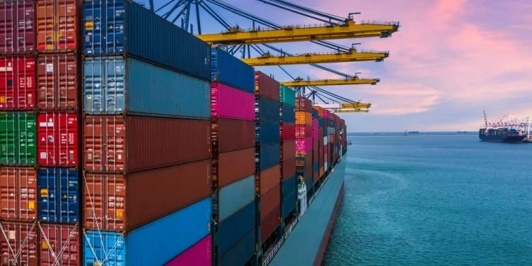 Asia–U.S. Sea Freight Rates Continue to Fall Despite Tight Global Capacity Asia–U.S. Sea Freight Rates Continue to Fall Despite Tight Global Capacity