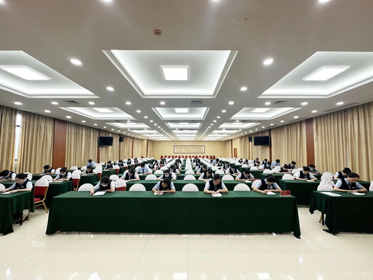 转发 | 特发政务积极甄别综窗人员专业能力,助力河南罗山政务服务向更高标准迈进 转发 | 特发政务积极甄别综窗人员专业能力,助力河南罗山政务服务向更高标准迈进